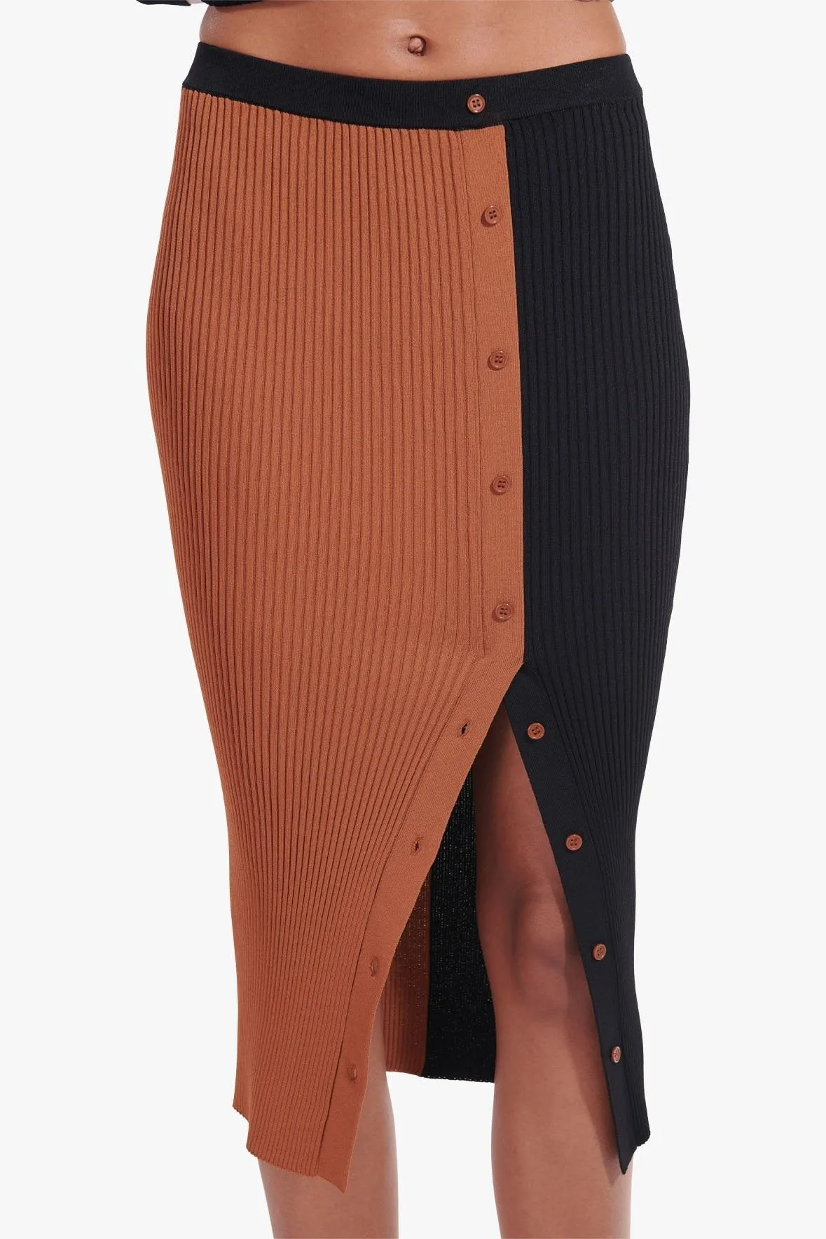 ELMS SKIRT | TAN BLACK